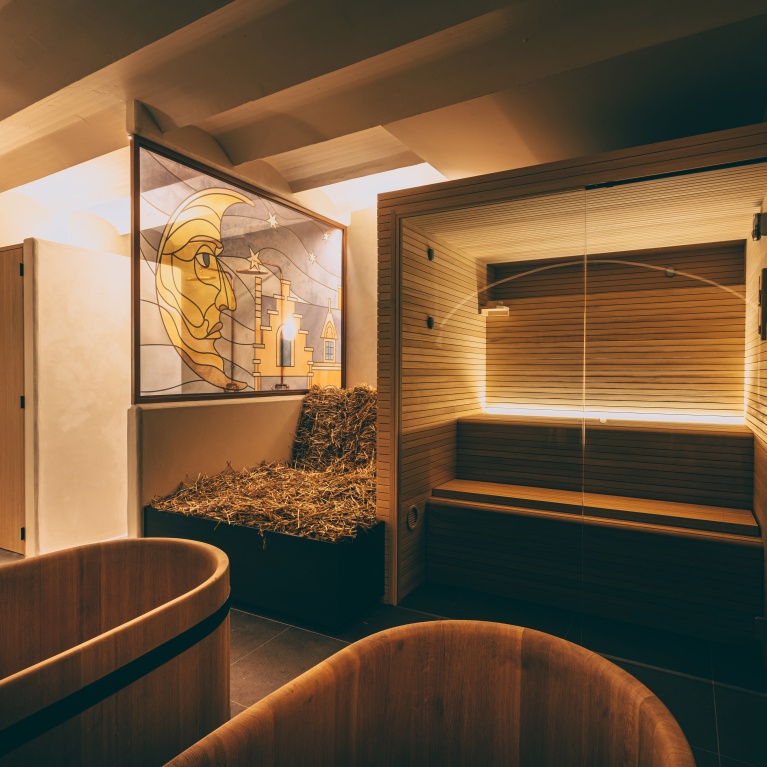 Beerspa Bruges - 4 person Luxury spa 2 sauna